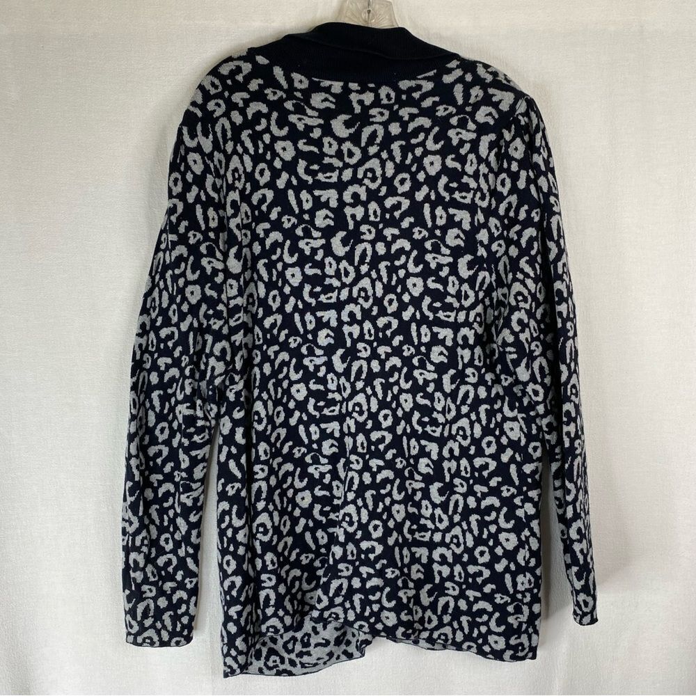 Lane Bryant Cardigan Women’s 18/20 Black Gray Cotton Button Front Animal Print - Picture 6 of 9